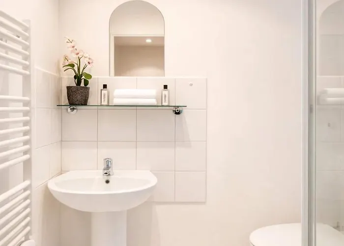 Montparnasse Apartment